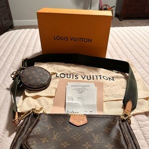 Louis Vuitton Monogram multi pochette accessories
